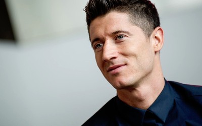 澳队体育动态-C罗与年轻球员沟通不畅